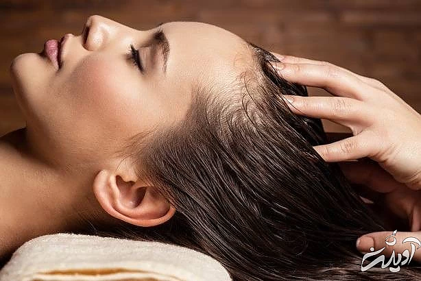 مراقبت از مو در خواب ماساژ پوست سر